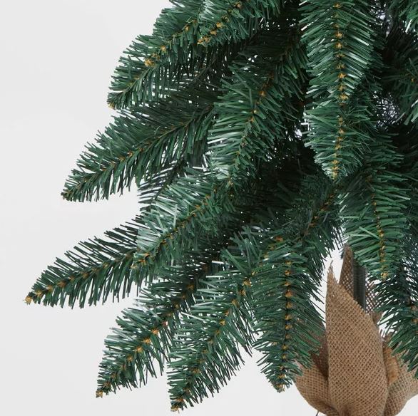 Árbol de Navidad artificial de abeto Alberta de 3 ft sin iluminación – Wondershop - Imagen 3